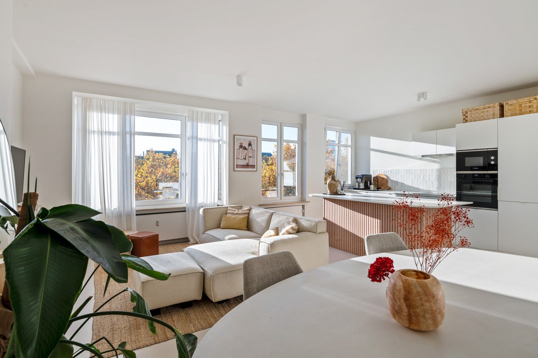 Instapklaar en stijlvol appartement op toplocatie foto 5