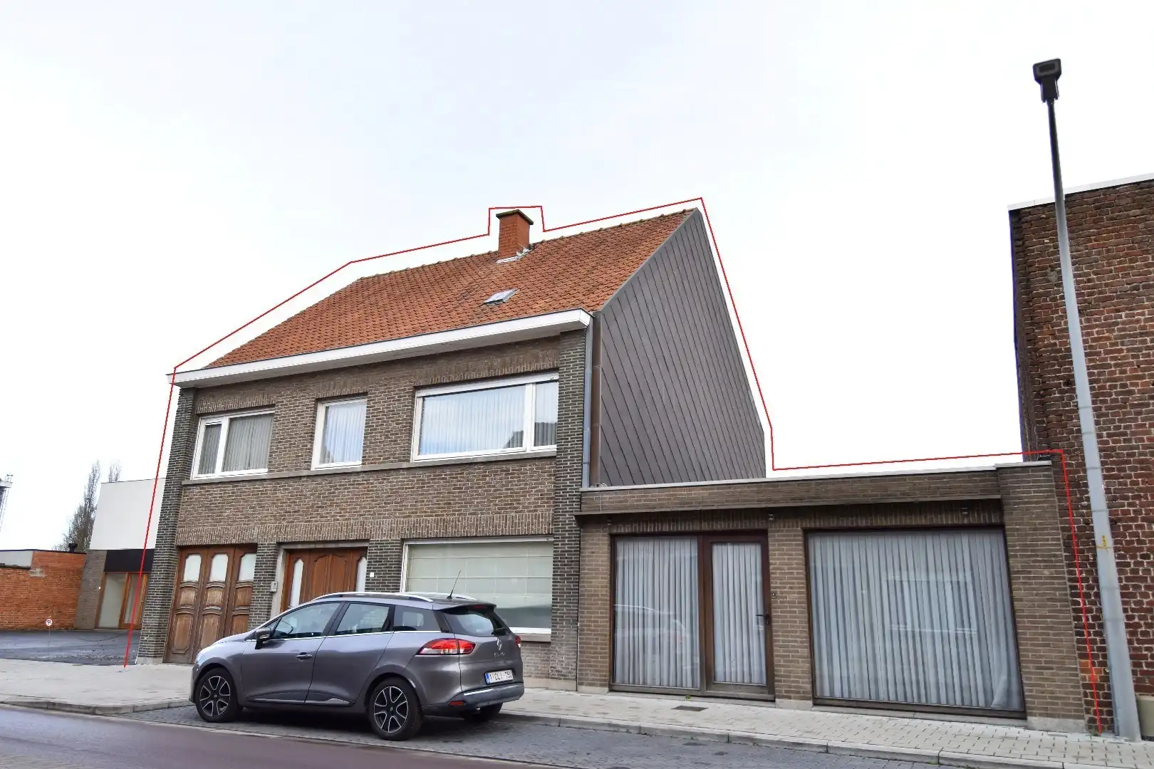 Handelshuis met 3 slaapkamers en tuin te koop nabij centrum Bissegem foto 18