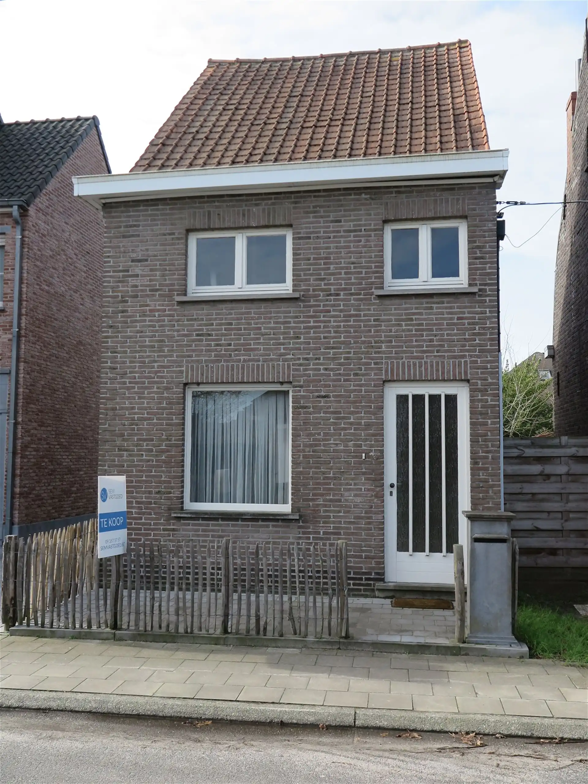 Hoofdfoto van de publicatie: Knusse woning Sleidinge: 2 slaapkamers