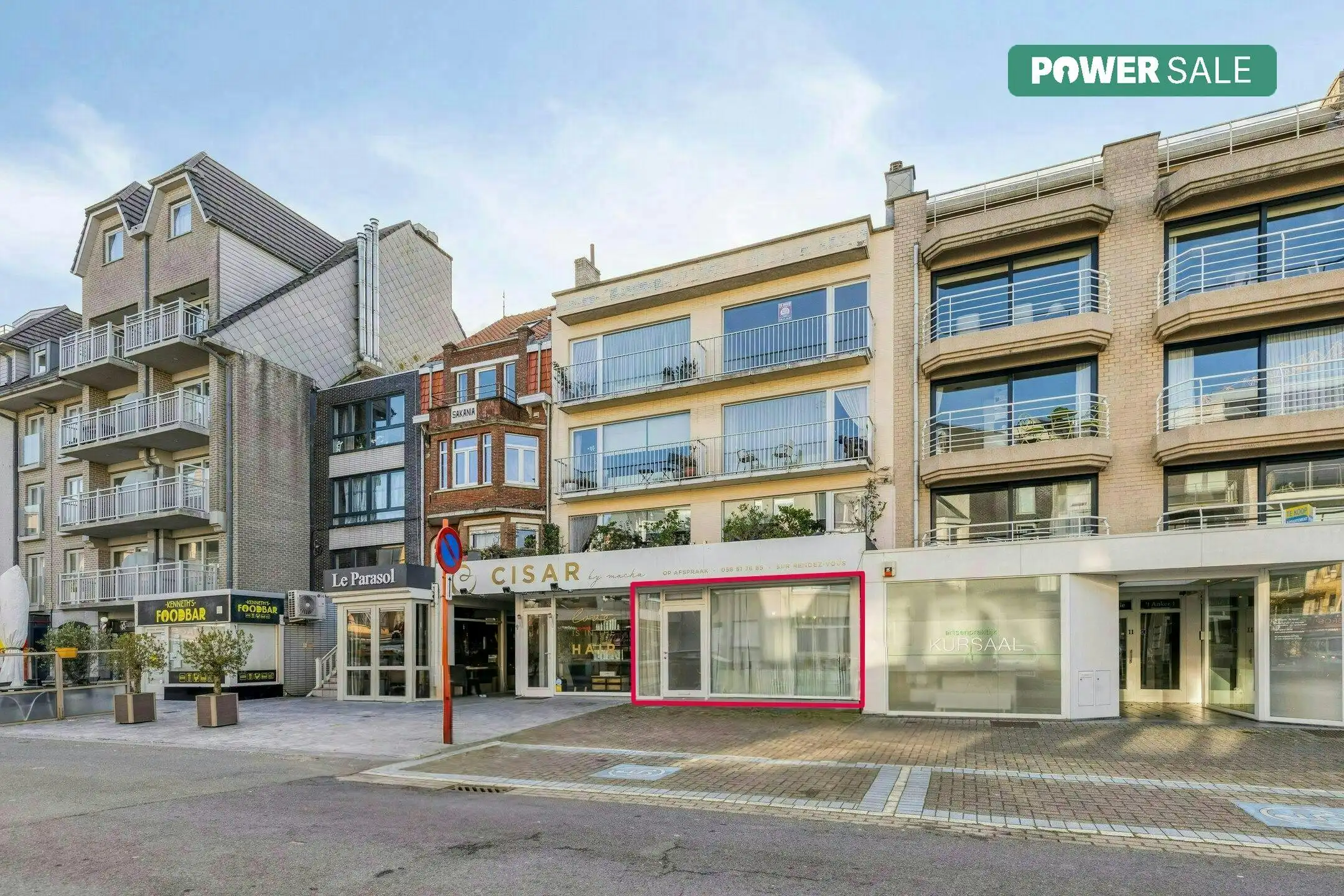 Centraal gelegen gelijkvloers appartement te Koksijde-Bad foto {{pictureIndex}}
