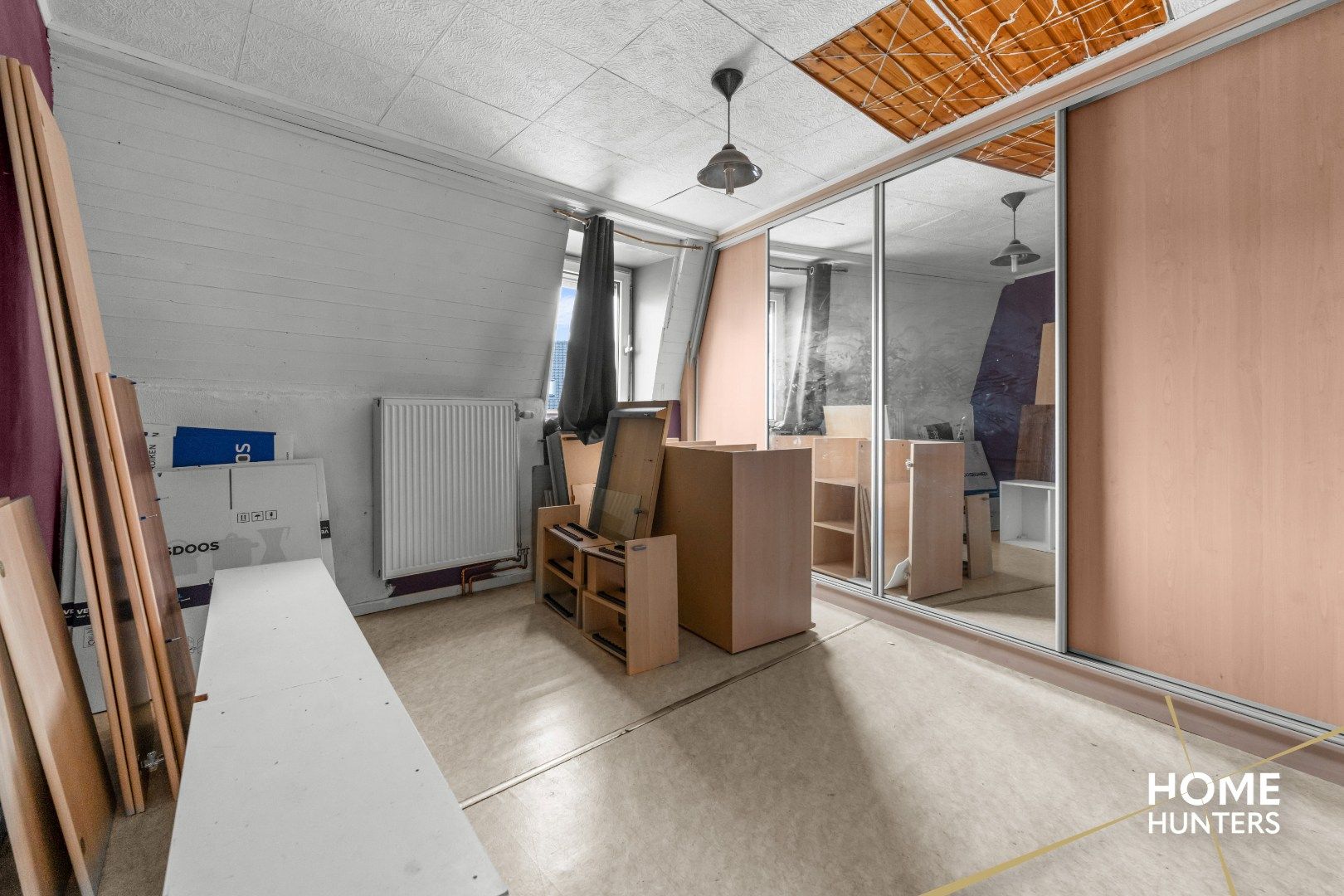 Op te frissen woning met charmante tuin in het hart van Mesen foto 14
