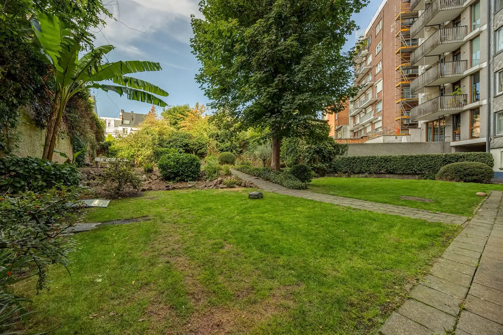 Uiterst charmant appartement op de grens van Zurenborg foto 22