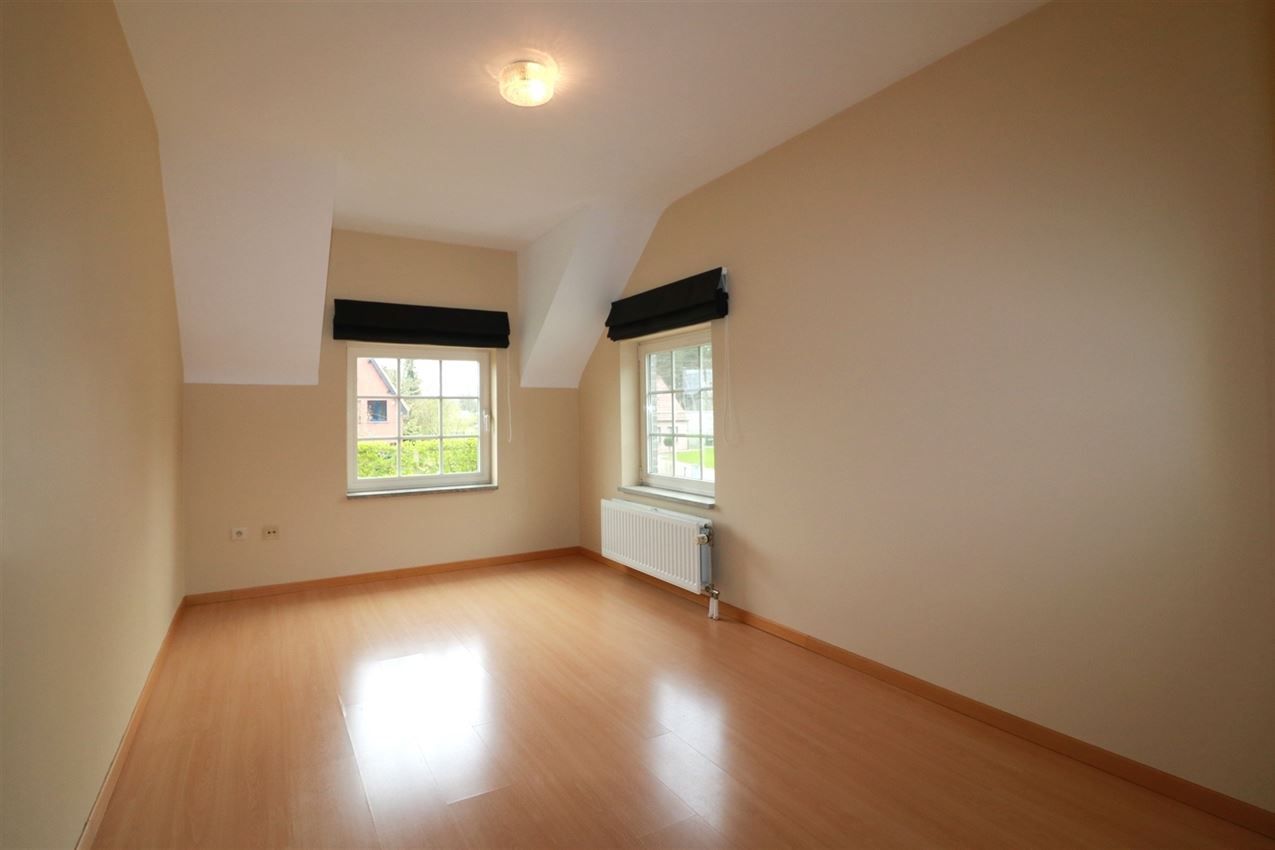 Landelijke woning iin mooie omgeving, 3 slpk., garage  foto 19