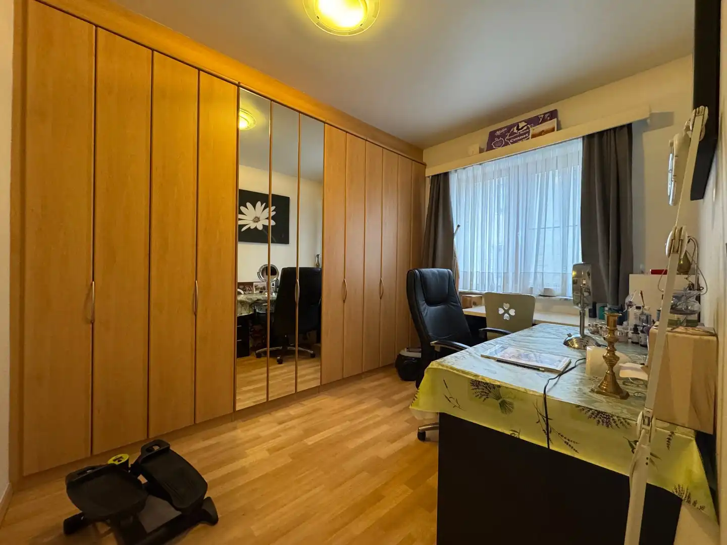 Ruim appartement met 3 slaapkamers én garage te huur in Genk centrum! foto 9