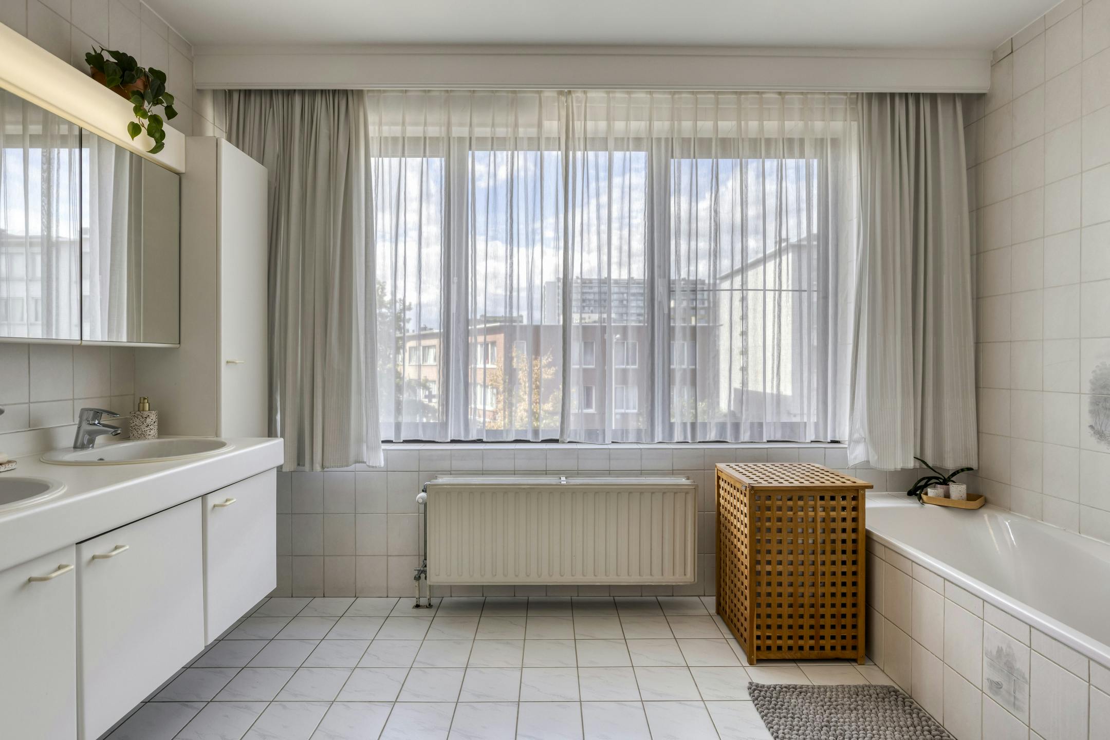 Uitzonderlijk huis met 6 slaapkamers te koop in Merksem foto 37