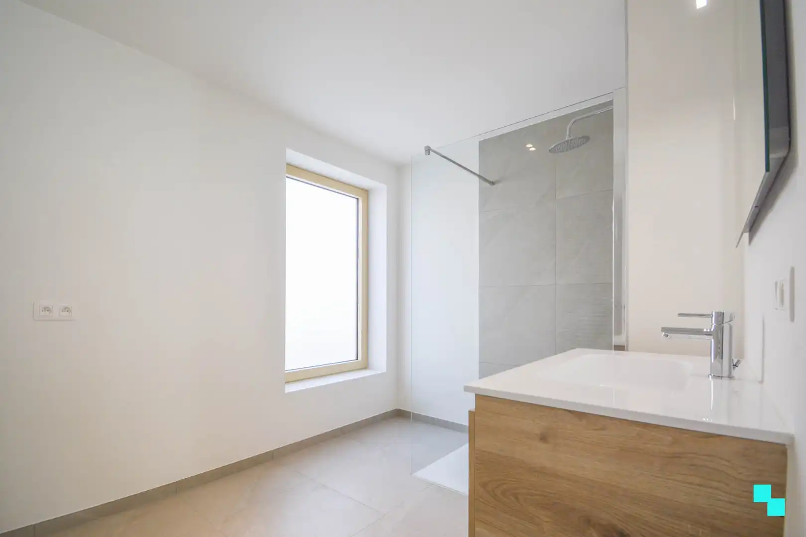 Stijlvolle hernieuwbouwwoning (BEN) met 2 slaapkamers - stadscentrum foto 10