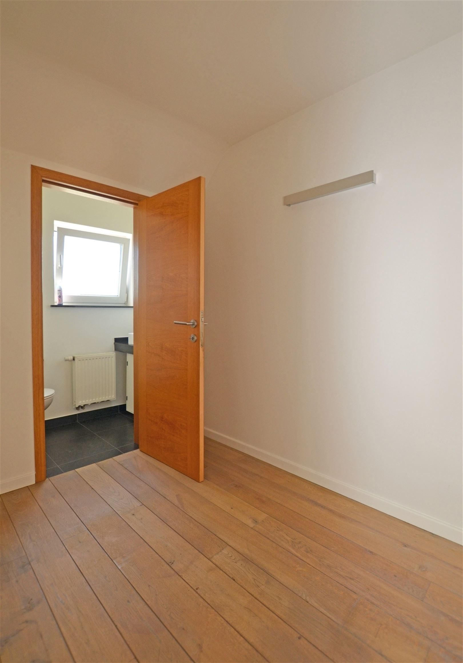 Instapklaar duplex-appartement op centrale ligging foto 18