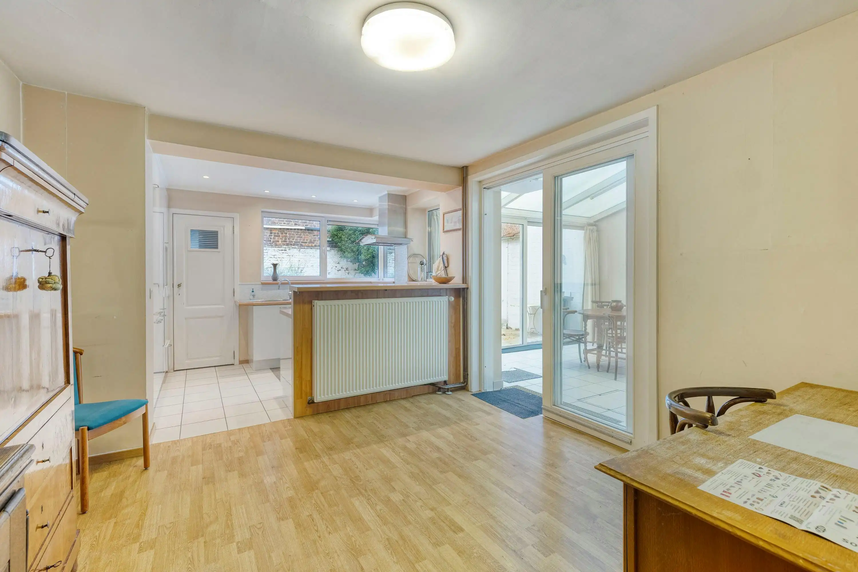 Karaktervol herenhuis in het hart van Ieper foto 9