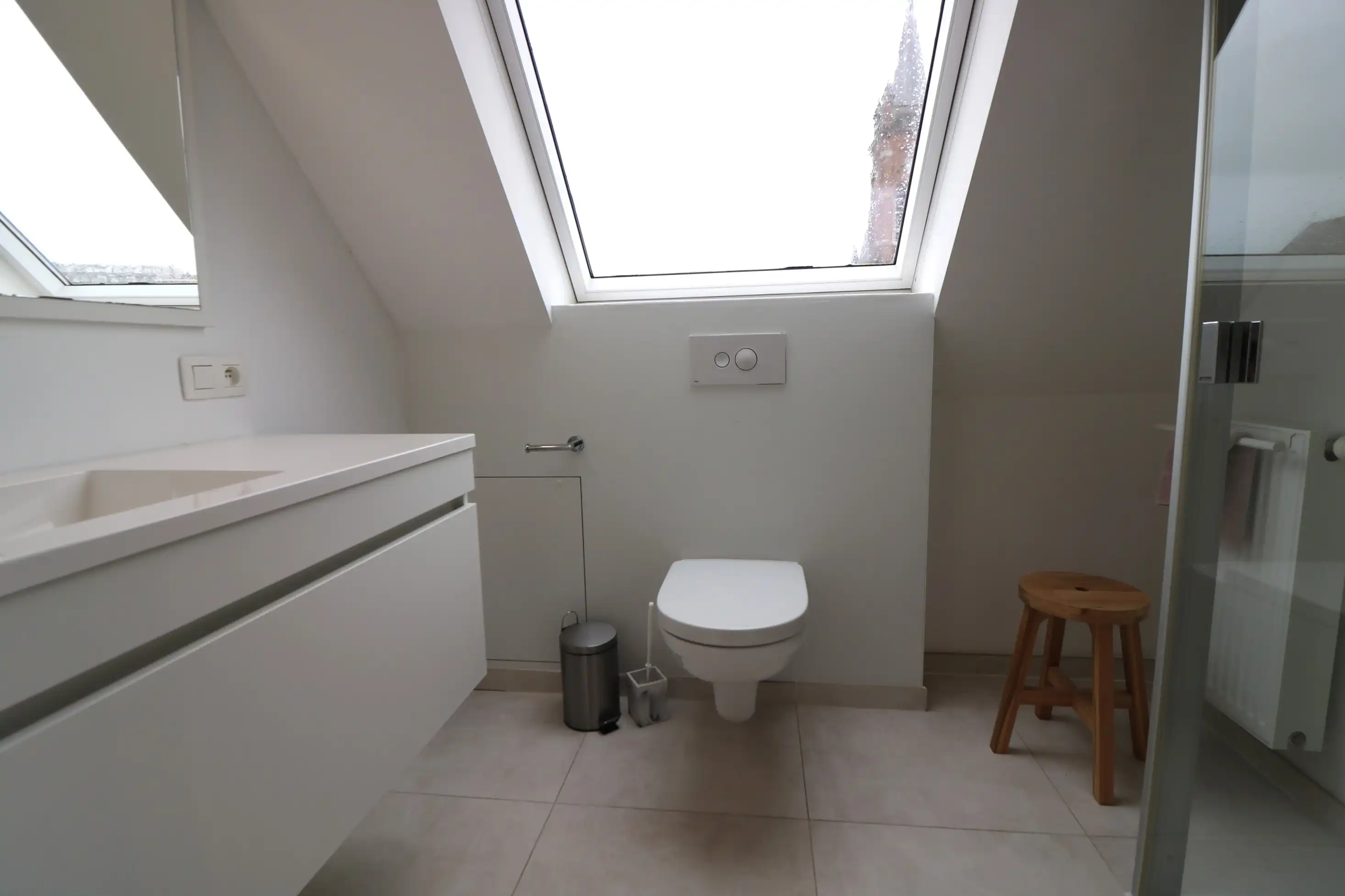 Recent en luxueus hoek appartement met 3 slaapkamers, 2 badkamers en ruim terras foto 2