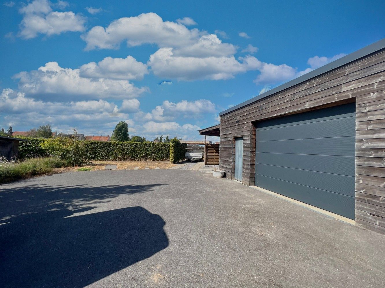 Instapklare gezinswoning met apart bijgebouw op 1362m²! foto 19