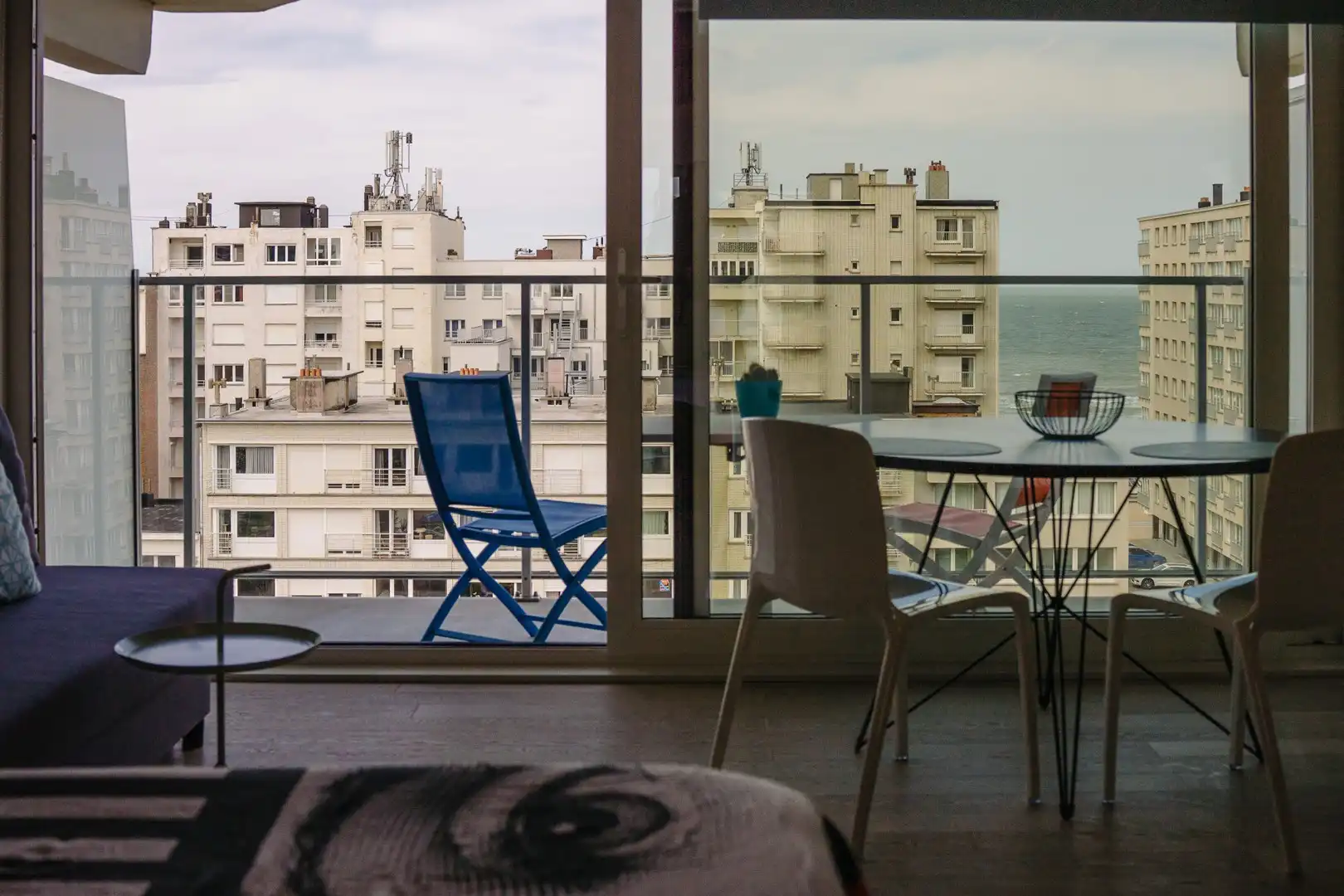 Instapklare gerenoveerde studio met ruim terras foto 31