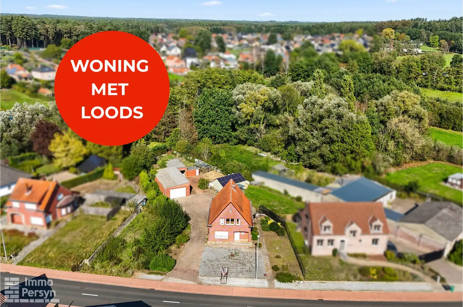 Hoofdfoto van de publicatie: Woning met loods op een commerciële ligging