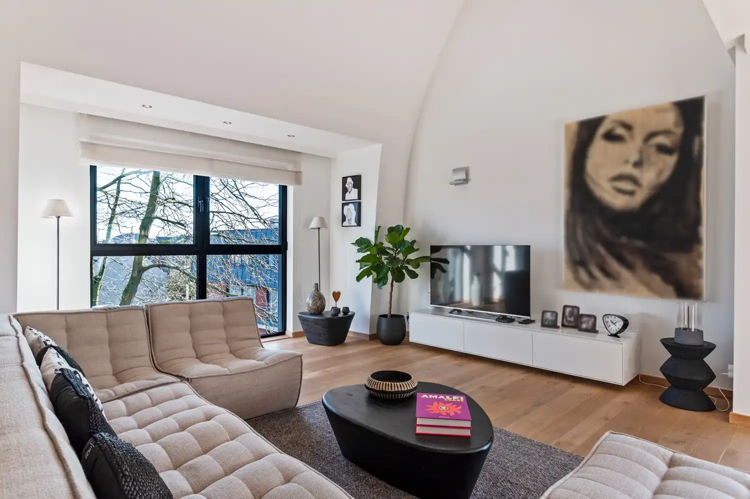 Uniek duplex appartement met 3 slaapkamers op gunstige locatie in Kontich foto 4