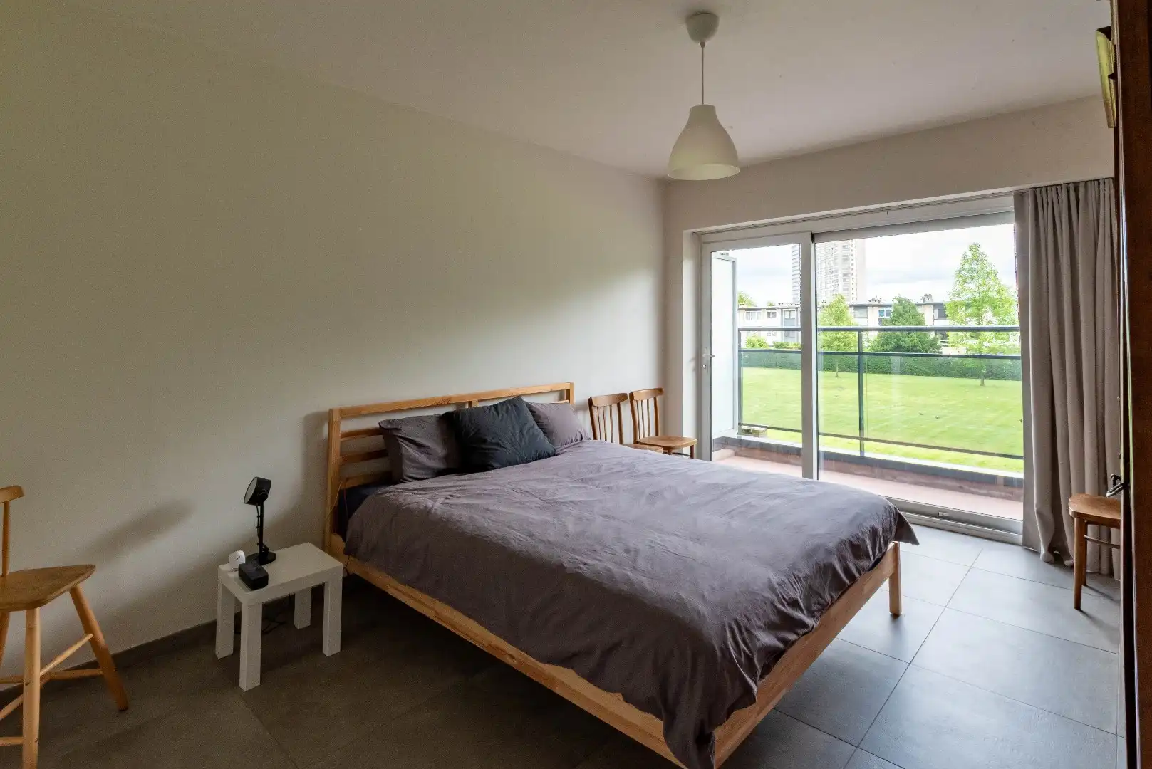 Rustig gelegen 2-slaapkamer appartement met 2 terrassen!    foto 11