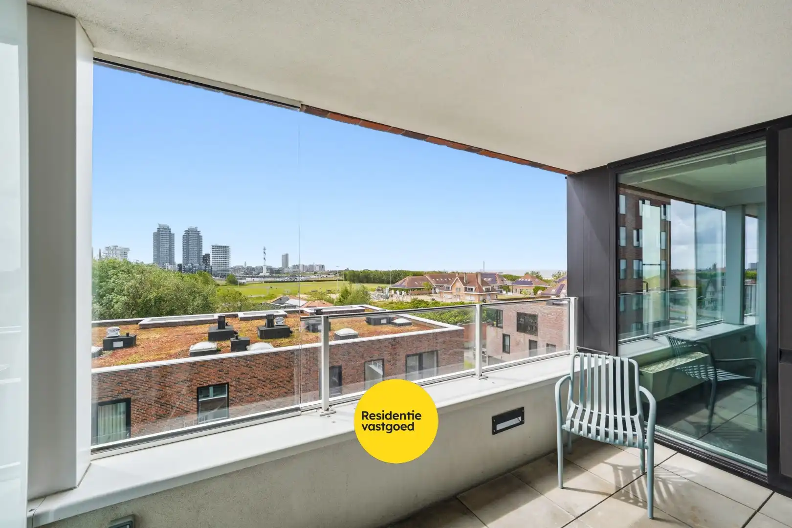 Prachtig appartement met 2 terrassen op de historische site "Militair Hospitaal" foto {{pictureIndex}}