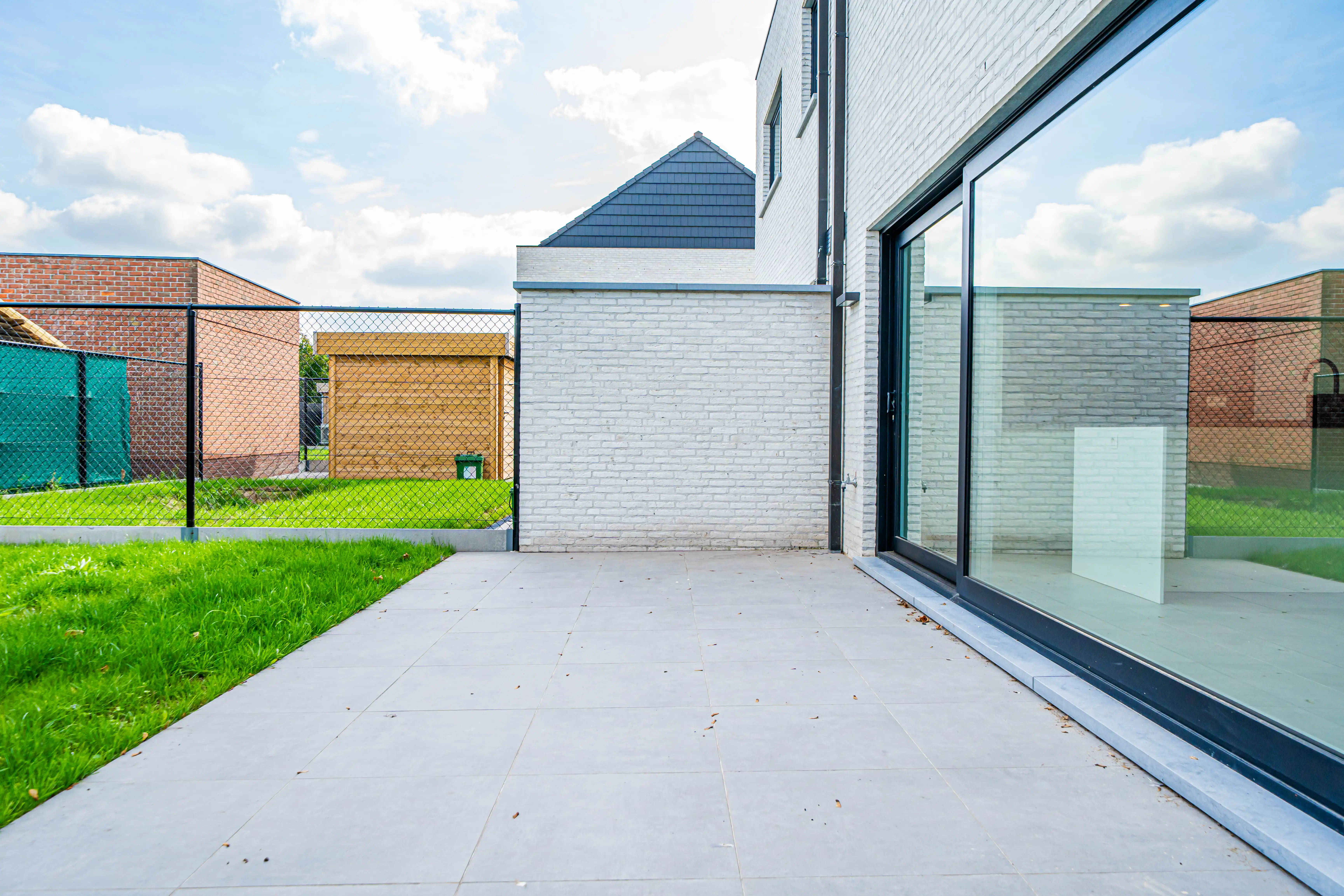 Nieuwbouwwoning met tuin en carport in Evergem foto 14