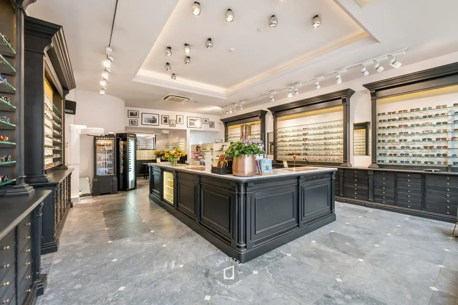 Instapklaar handelspand met woongelegenheid op absolute toplocatie in Diest foto 2