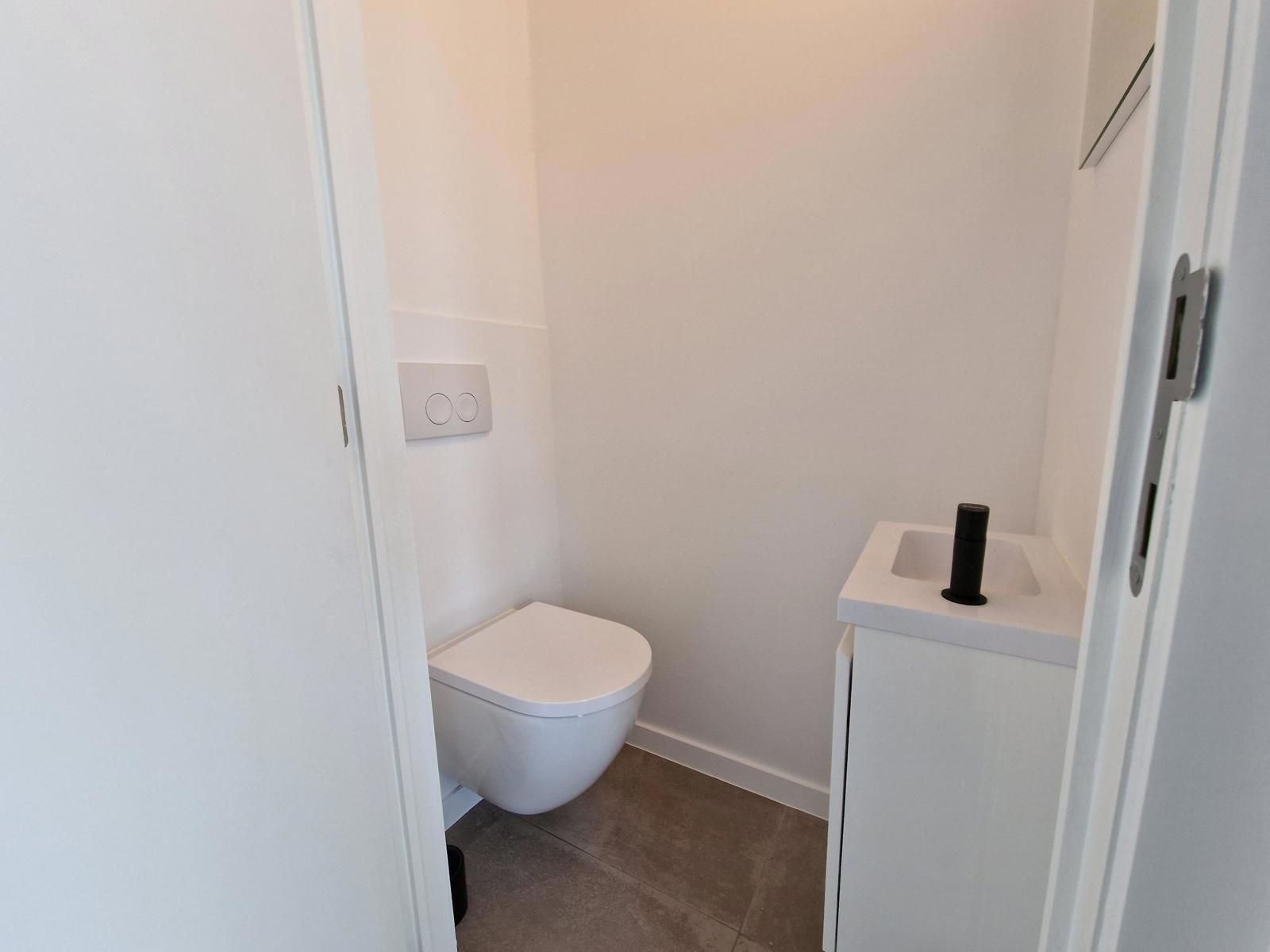 Gerenoveerde woning 3 slpks 2 badks te Landen foto 8