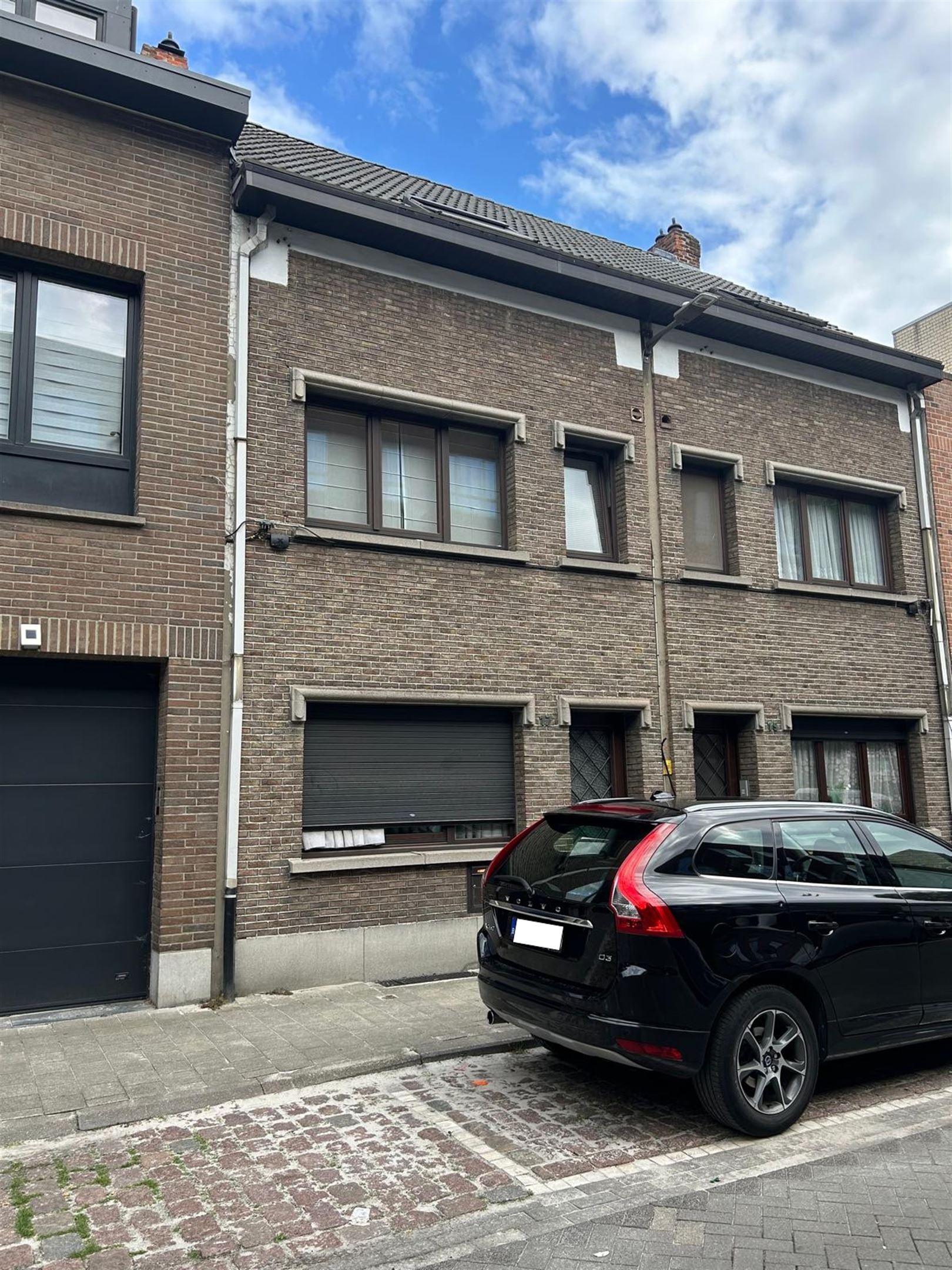 duplex appartement op rustige ligging bij shcolen, winkels en openbaar vervoer foto {{pictureIndex}}