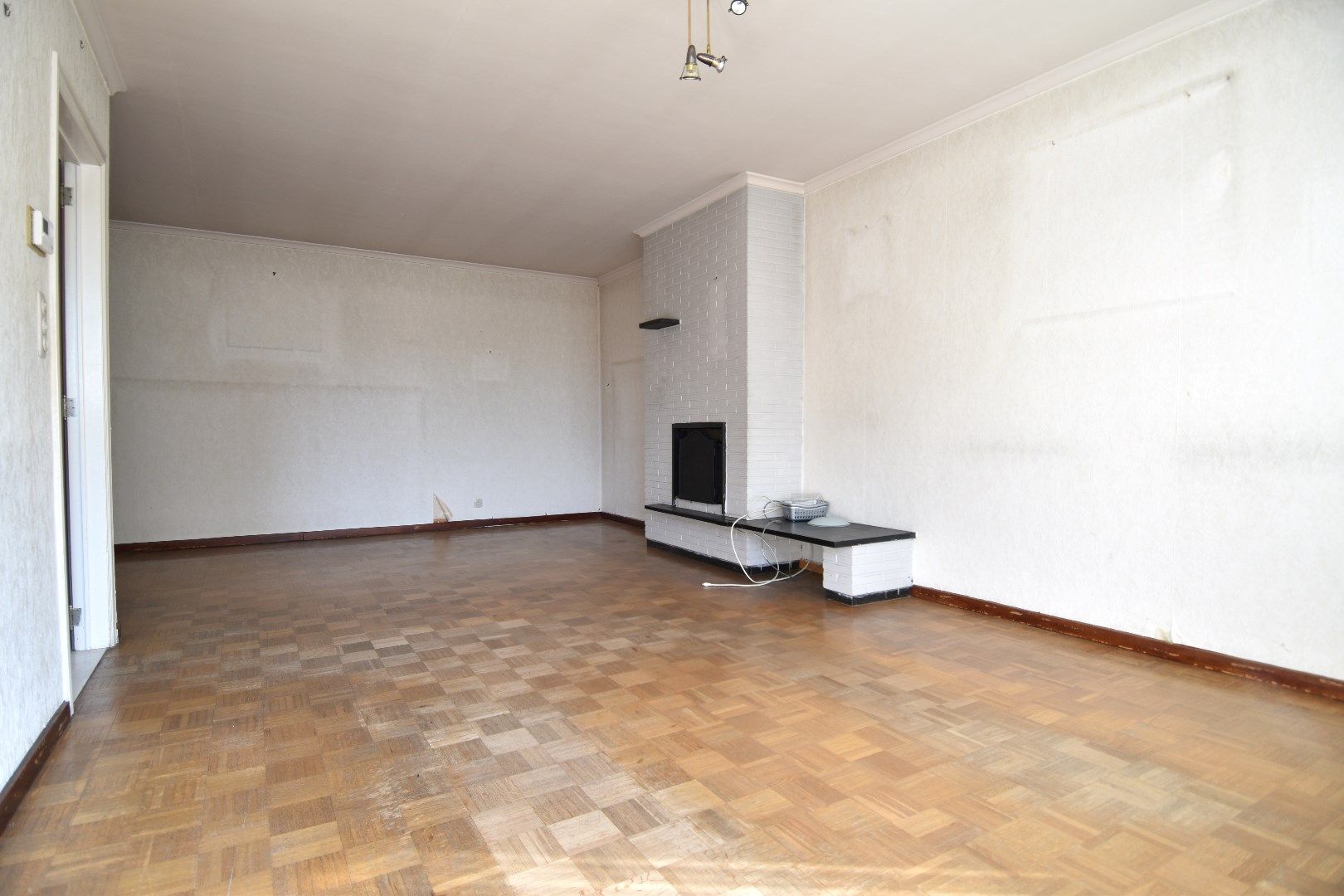 Lichtrijk 2-slaapkamerappartement met zonnig terras te koop in het hart van Gullegem foto 7