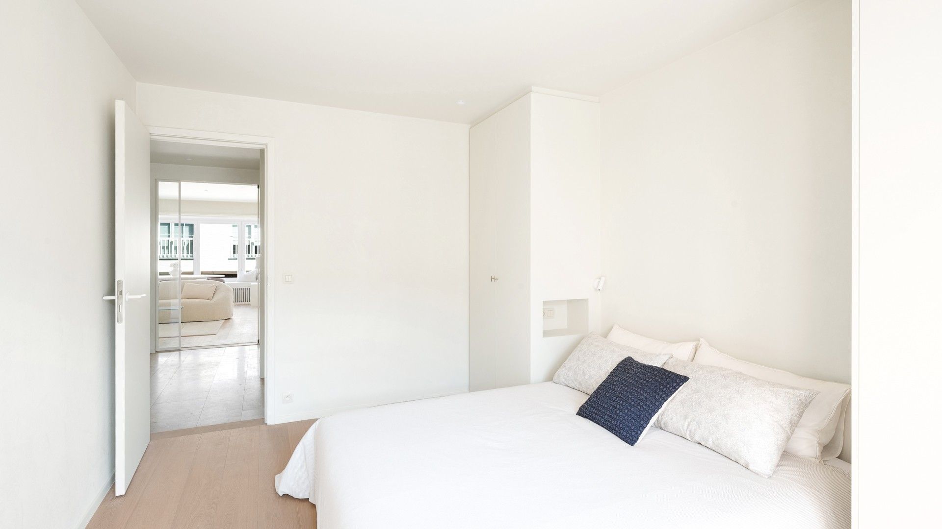 Smaakvol  2-slaapkamerappartement nabij het Zoute foto 18