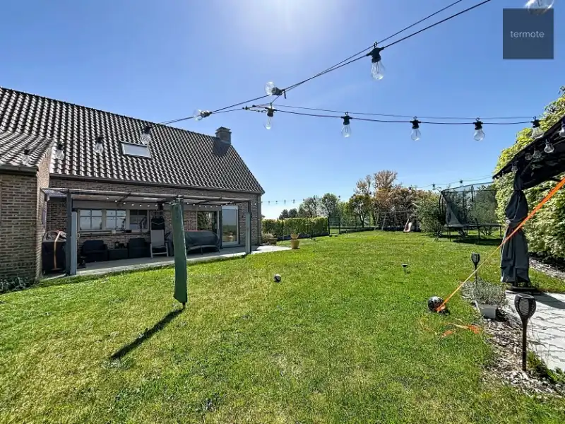 Vrijstaande woning foto 16