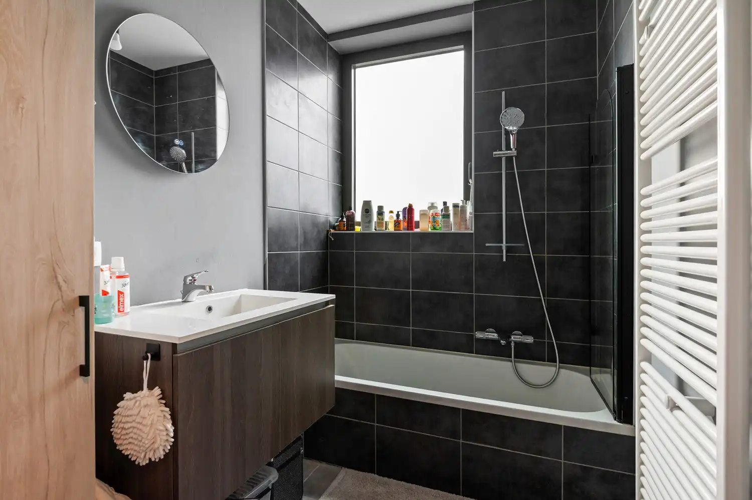Modern appartement met 2 slaapkamers en terras op toplocatie in Lier! foto 12