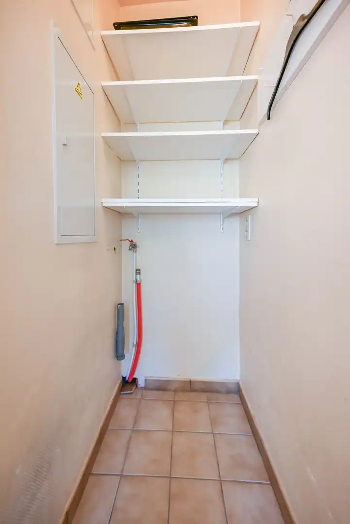 Tweeslaapkamerappartement in centrum Izegem foto 15