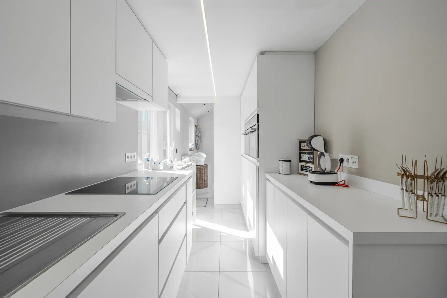 Instapklare, trendy rijwoning op leuke locatie in Oostende. foto 5