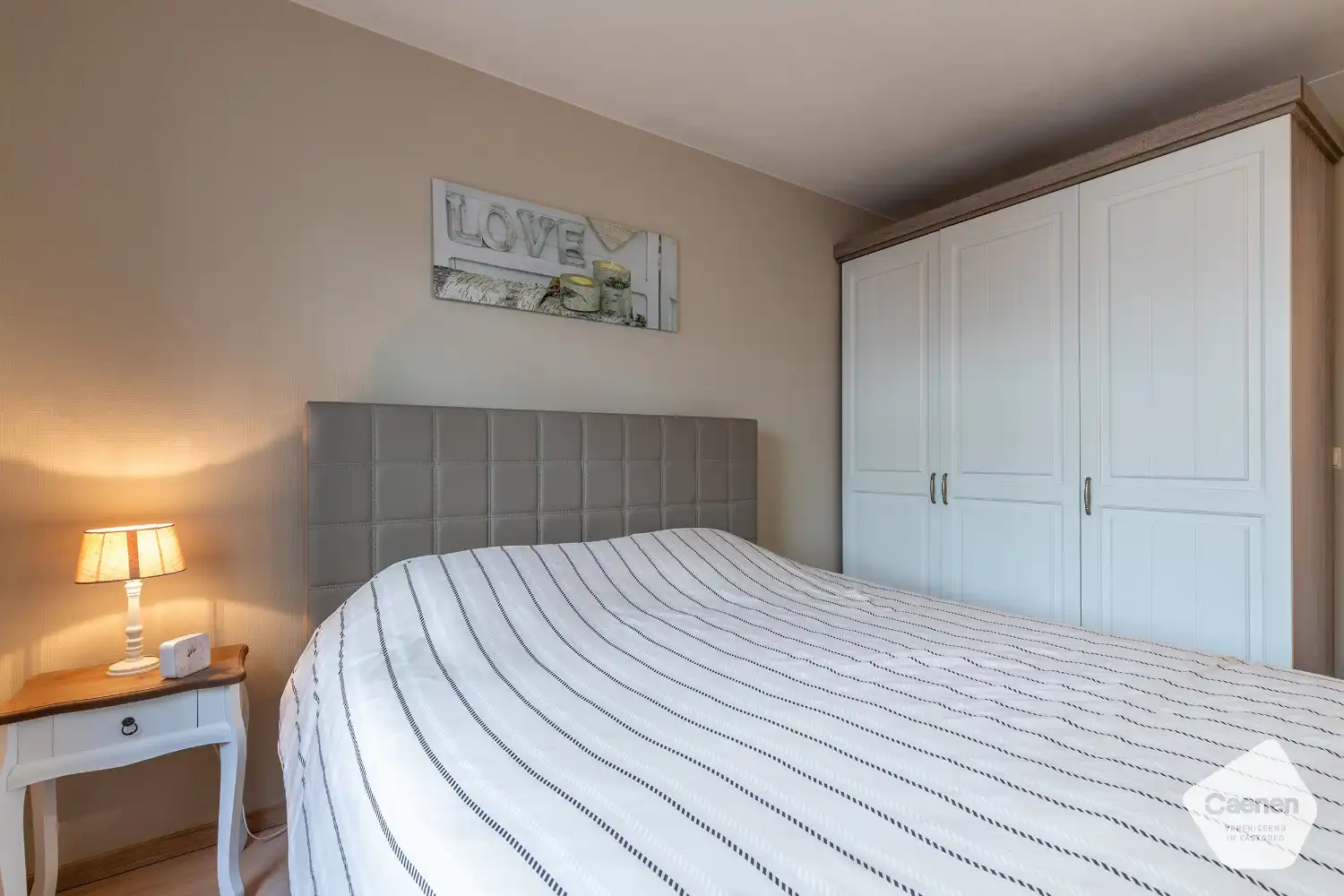 Instapklaar 2-slaapkamer appartement op toplocatie te Nieuwpoort foto 7
