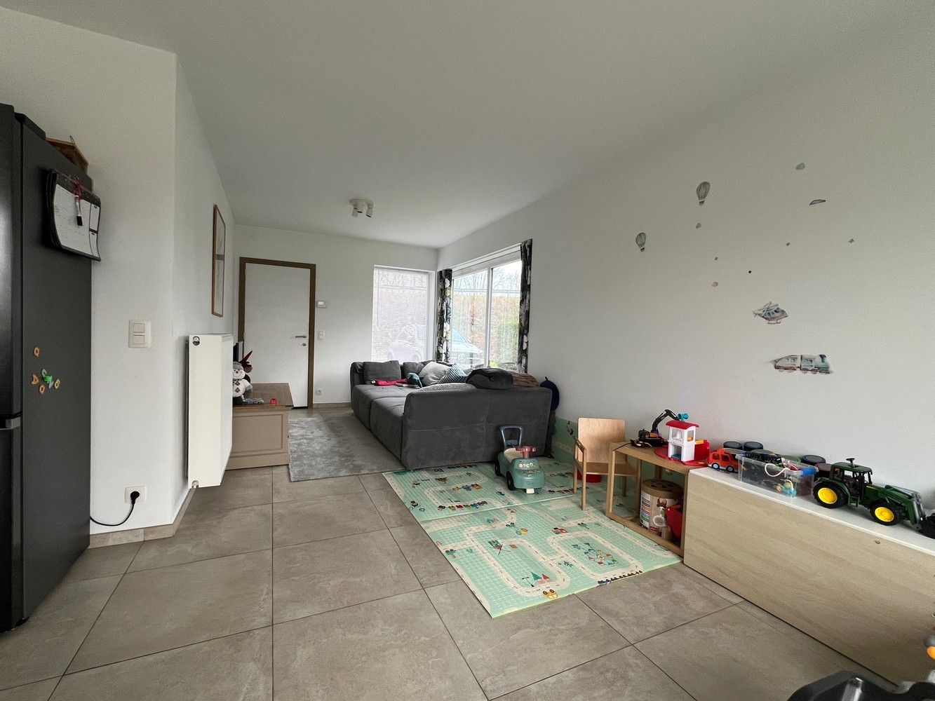 Rustig gelegen woning met 3 slaapkamers en garage foto 3