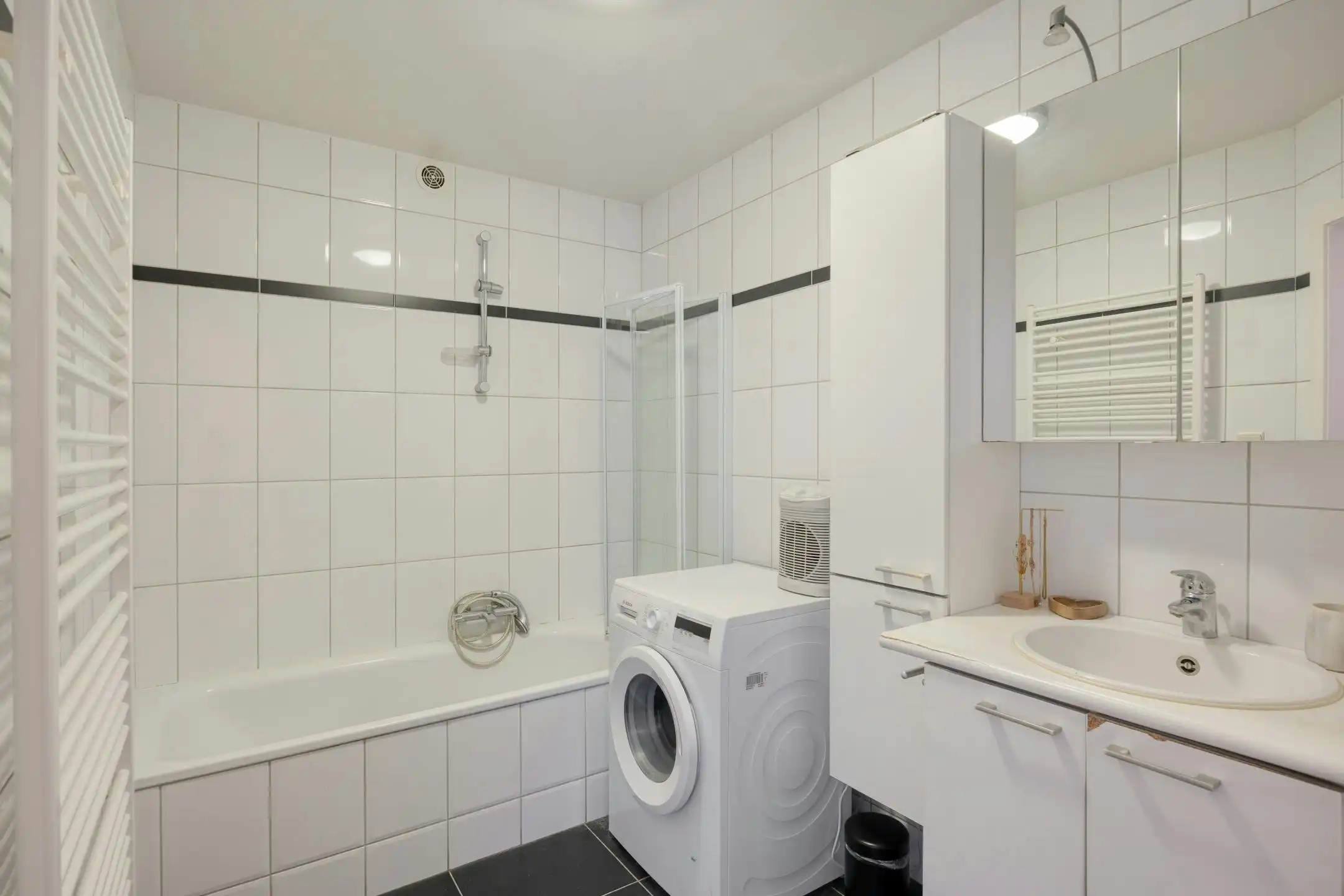 Instapklaar appartement met twee slaapkamers in Wuustwezel! foto 15