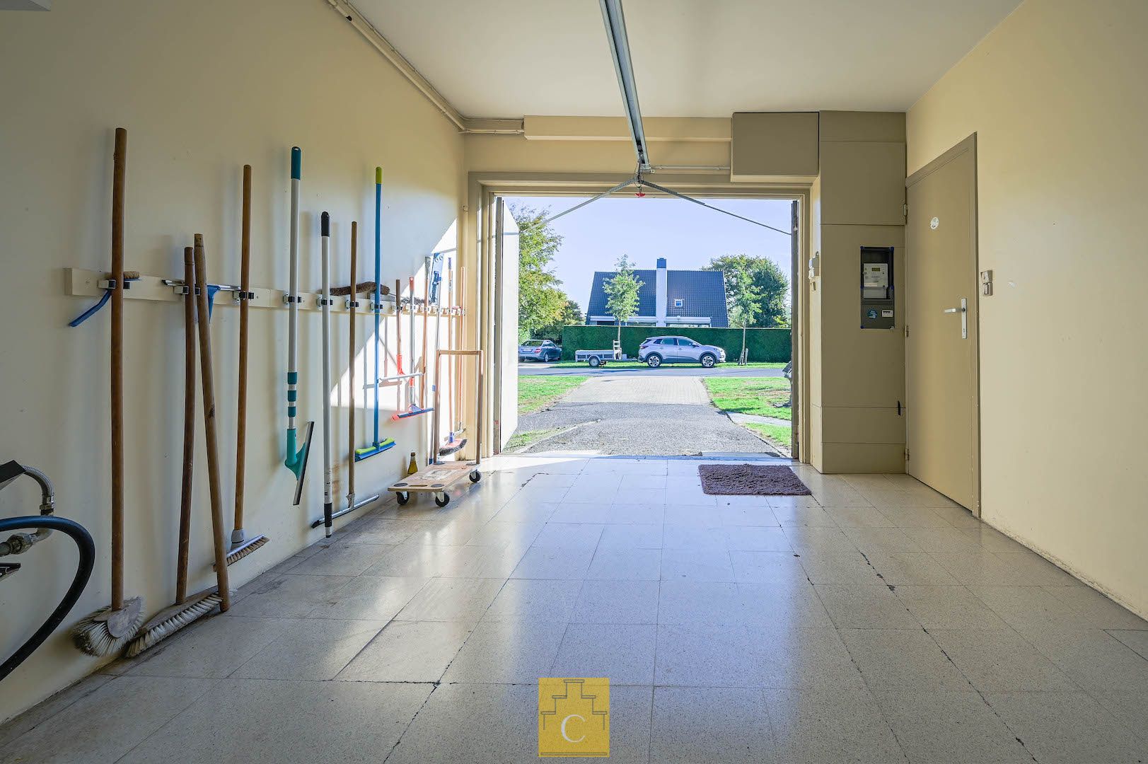 Bungalowwoning op topligging met zicht over de velden foto 16