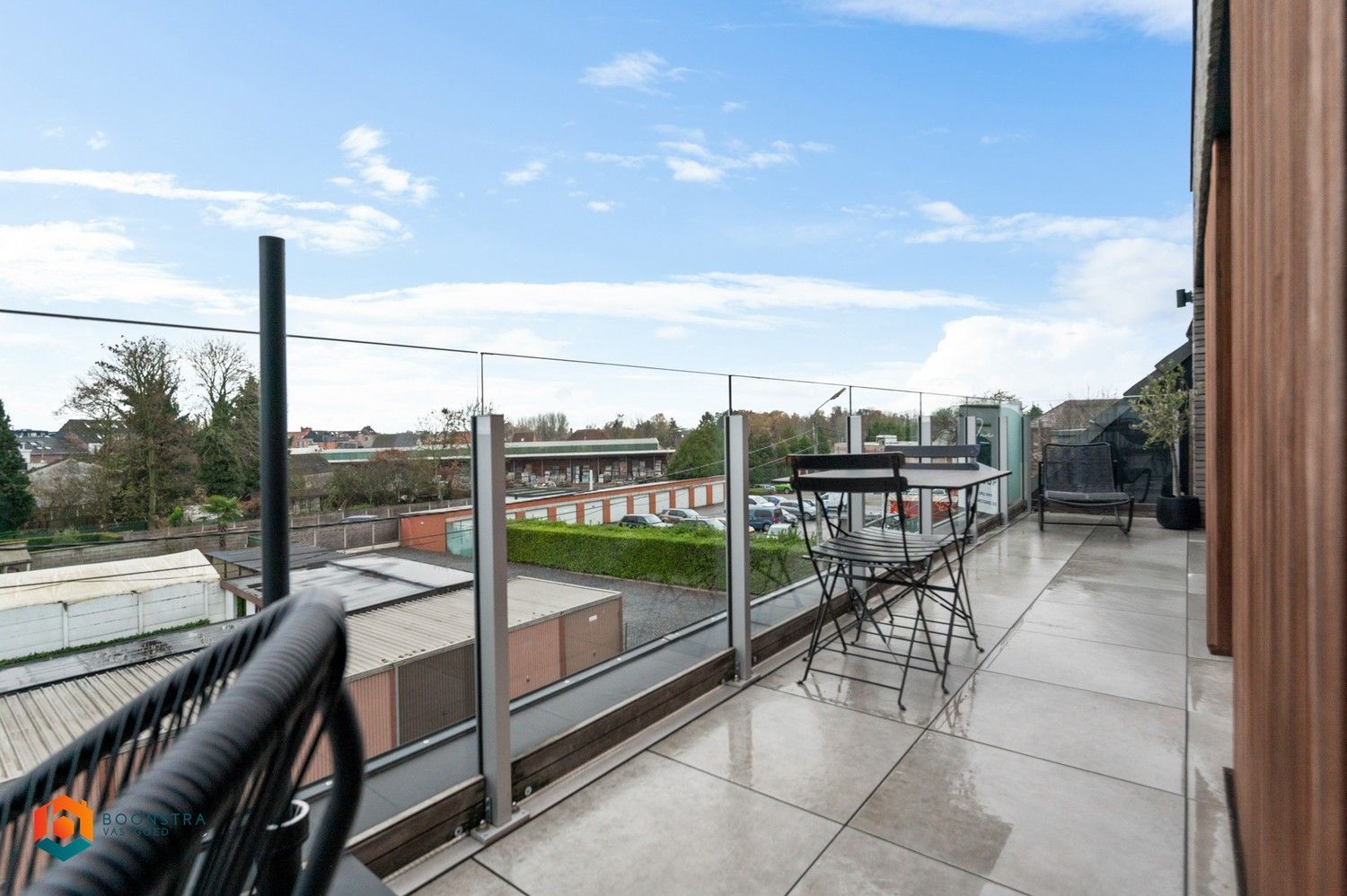 Energiezuinig appartement met 2 slpkrs, terras en autostaanplaats te Putte foto 11