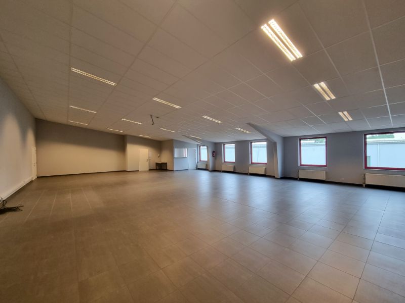 Bedrijfsgebouw te huur foto 5