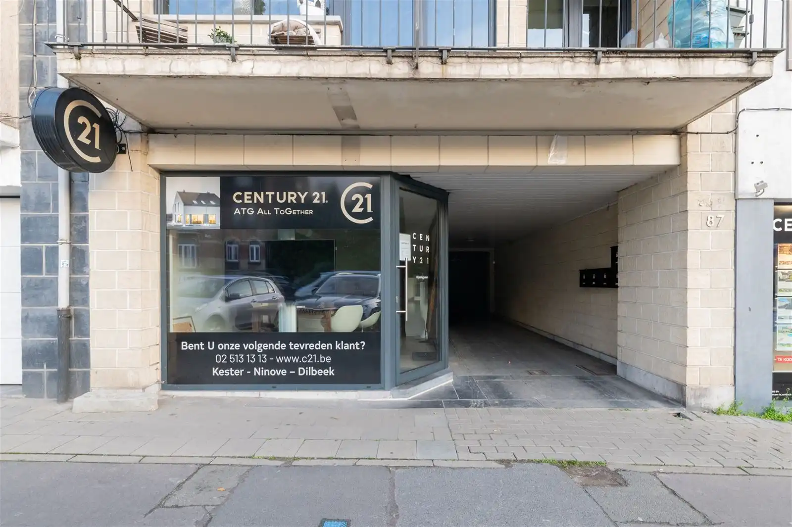 fantastisch gelegen handelspand op drukke steenweg foto {{pictureIndex}}