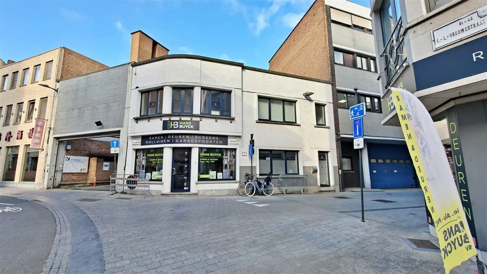 Zeer centraal gelegen kantoorruimte (1e verdieping) foto 2