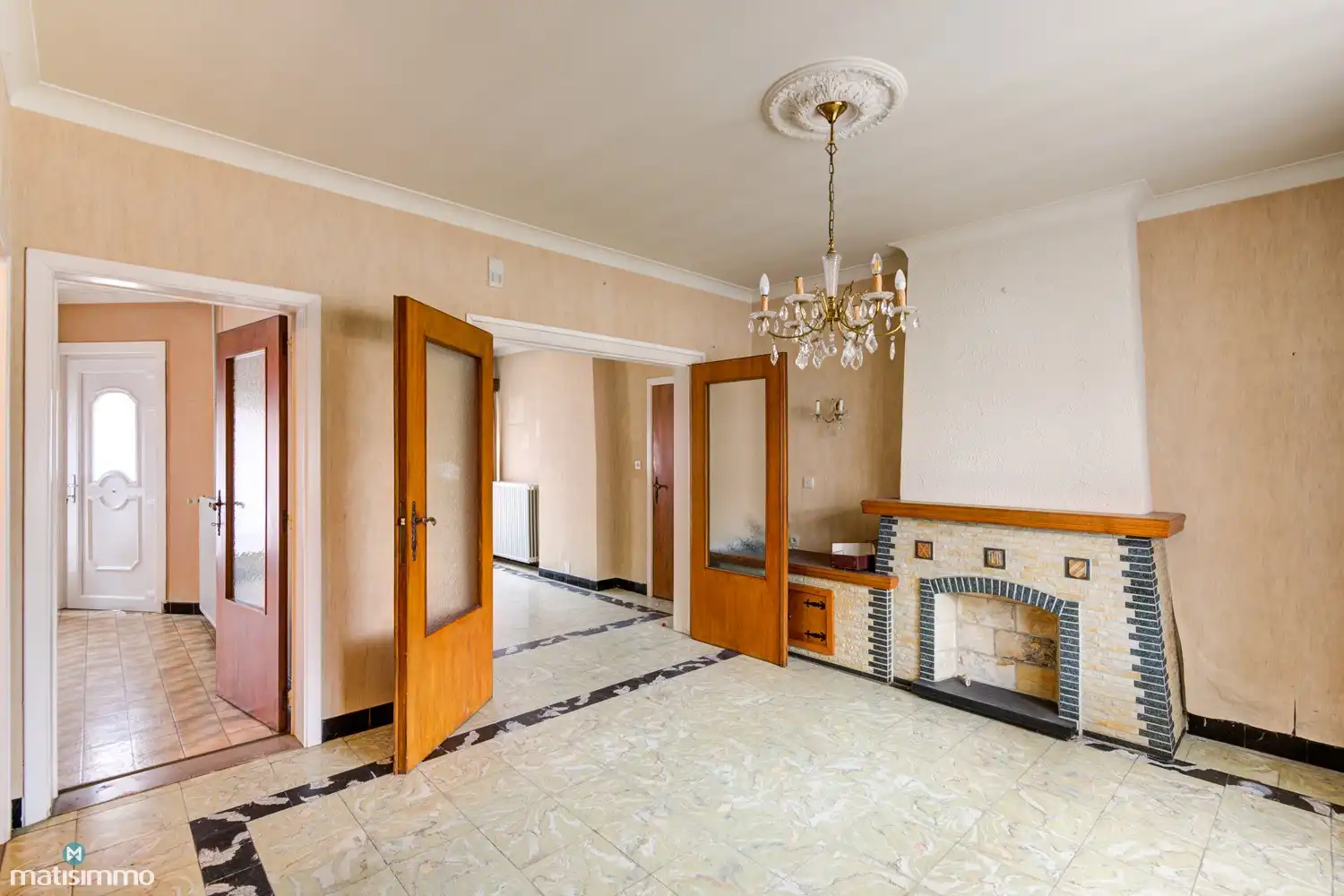 RUIME, OP TE FRISSEN GEZINSWONING MET 4 SLAAPKAMERS, GARAGE EN ZUIDOOST-GEORIËNTEERDE TUIN IN VLIJTINGEN (RIEMST) foto 11