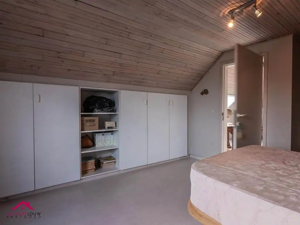 Gezellige vrijstaande woning, volledig onderkelderd foto 34