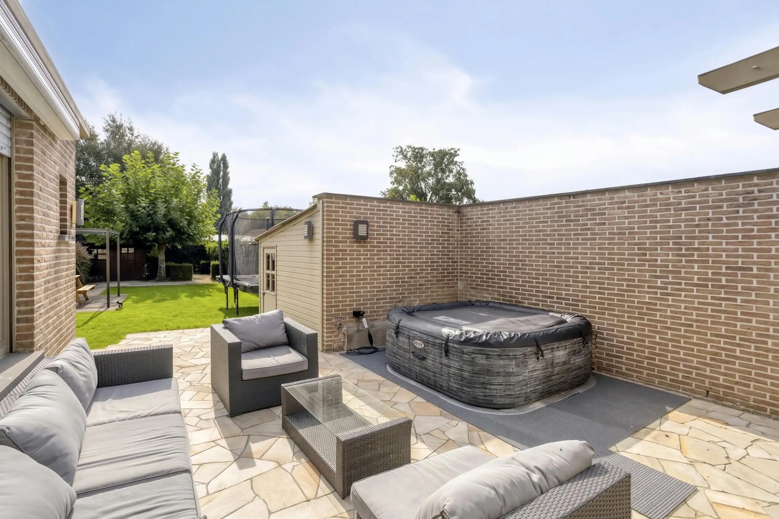 Uitzonderlijk ruime woning (307m²) te koop in centrum Zillebeke foto 18