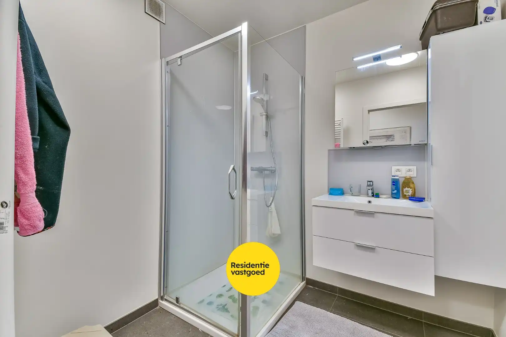 Recent 1 - slaapkamer appartement in het centrum van Oudenburg foto 7