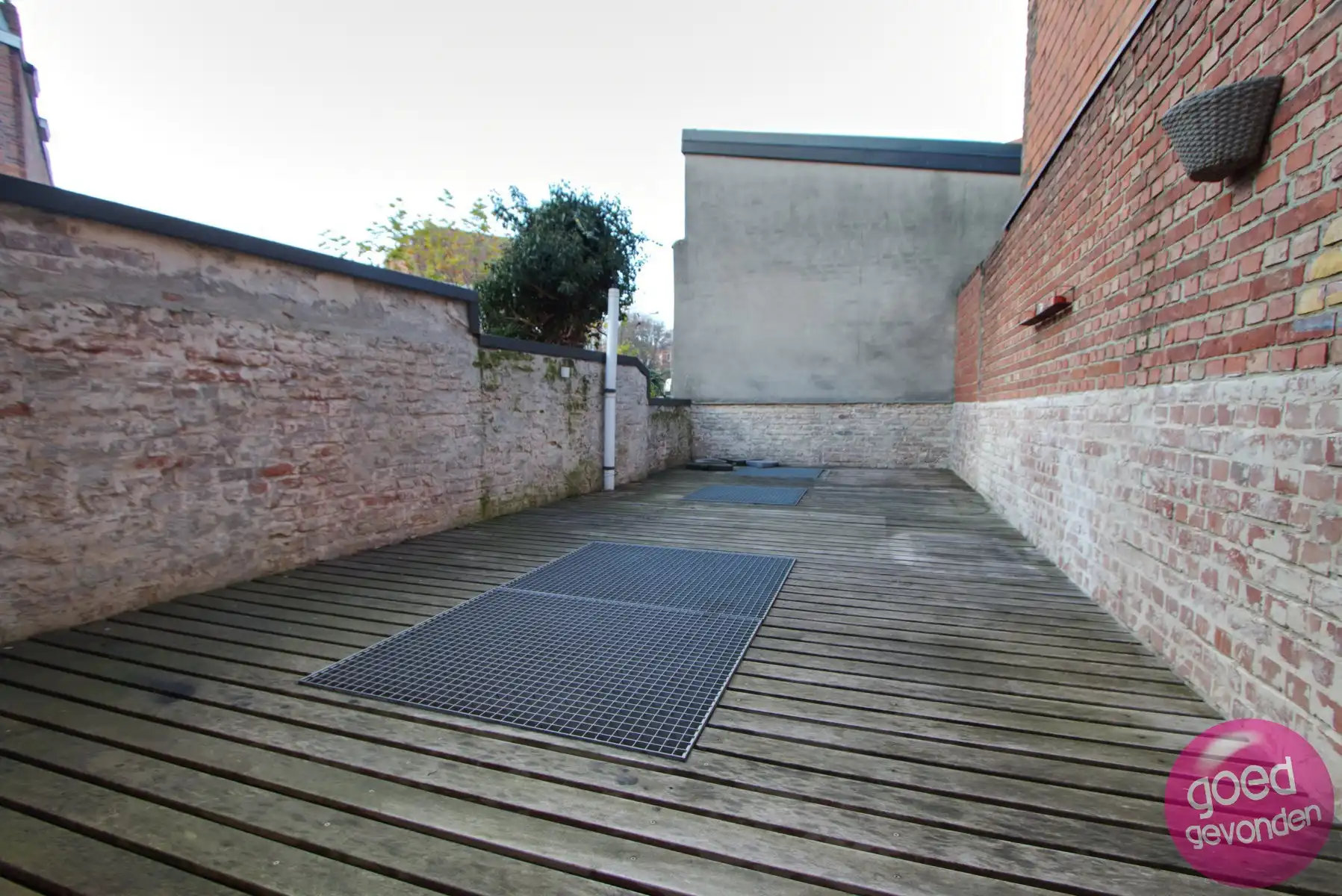 STADSHUIS - 3 SLK - ZEER RUIM TERRAS - INSTAPKLAAR - RUSTIG foto 16