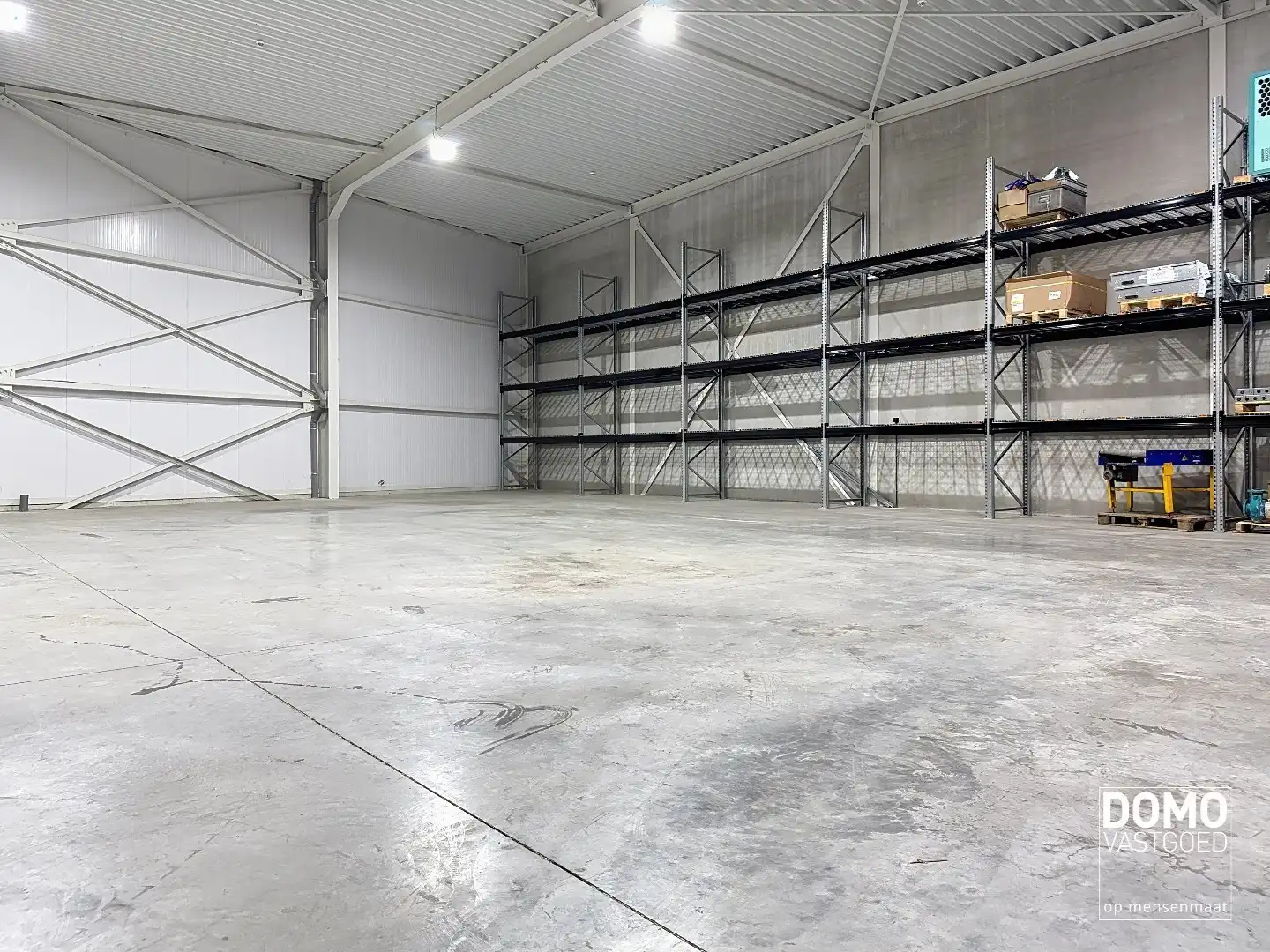 Centraal gelegen KMO unit te Hasselt. foto 7