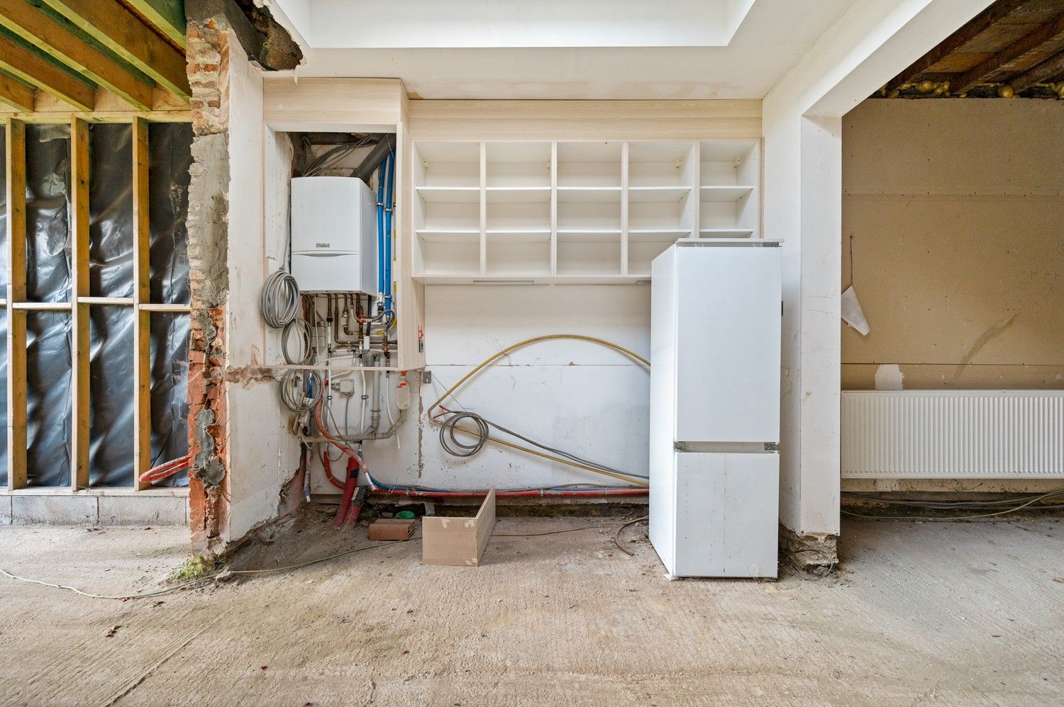 Leuke, verder af te werken woning met 3 slaapkamers en tuin op toplocatie in Lier! foto 5