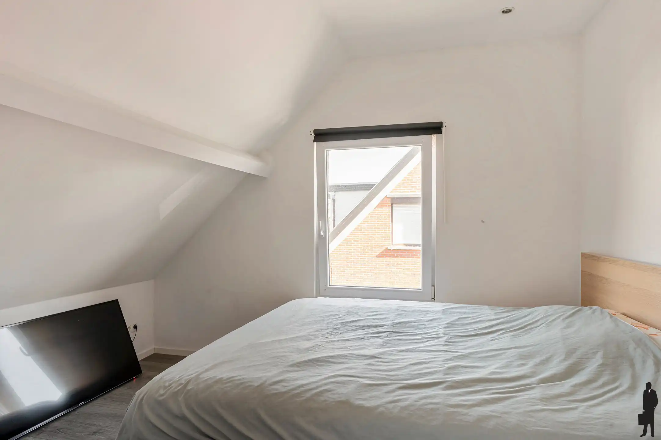 Lichtrijke woning op top locatie te koop! foto 16