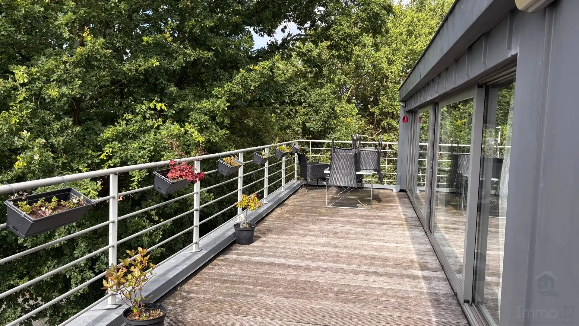 Ruim duplex appartement met 2 terrassen foto 8