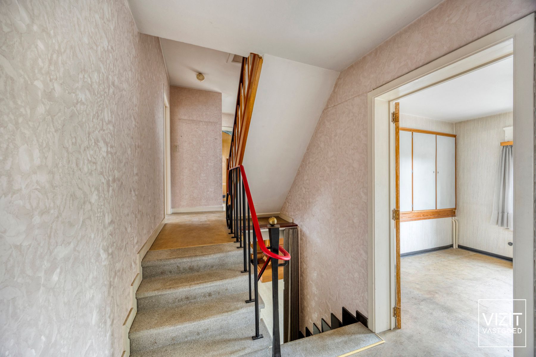 Ruime en karaktervolle woning te Ninove!  foto 9