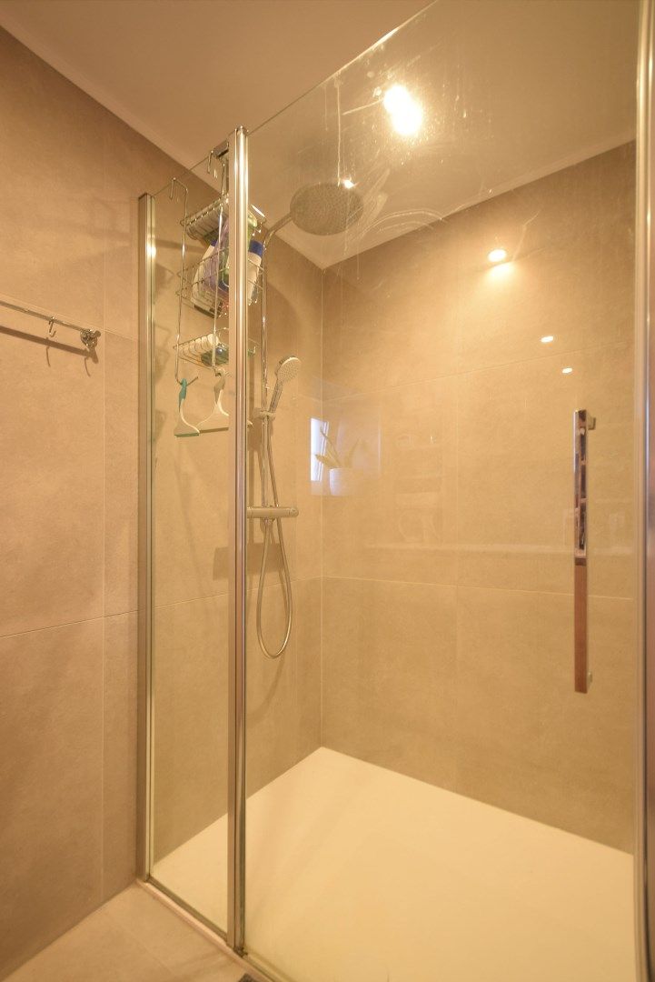 Ruime rijwoning met tuin foto 12