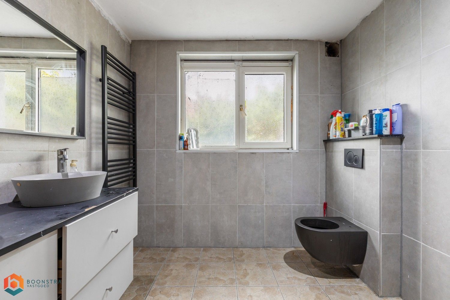 Woning met 4 slpkrs en garage op perceel van 1401 m² foto 23