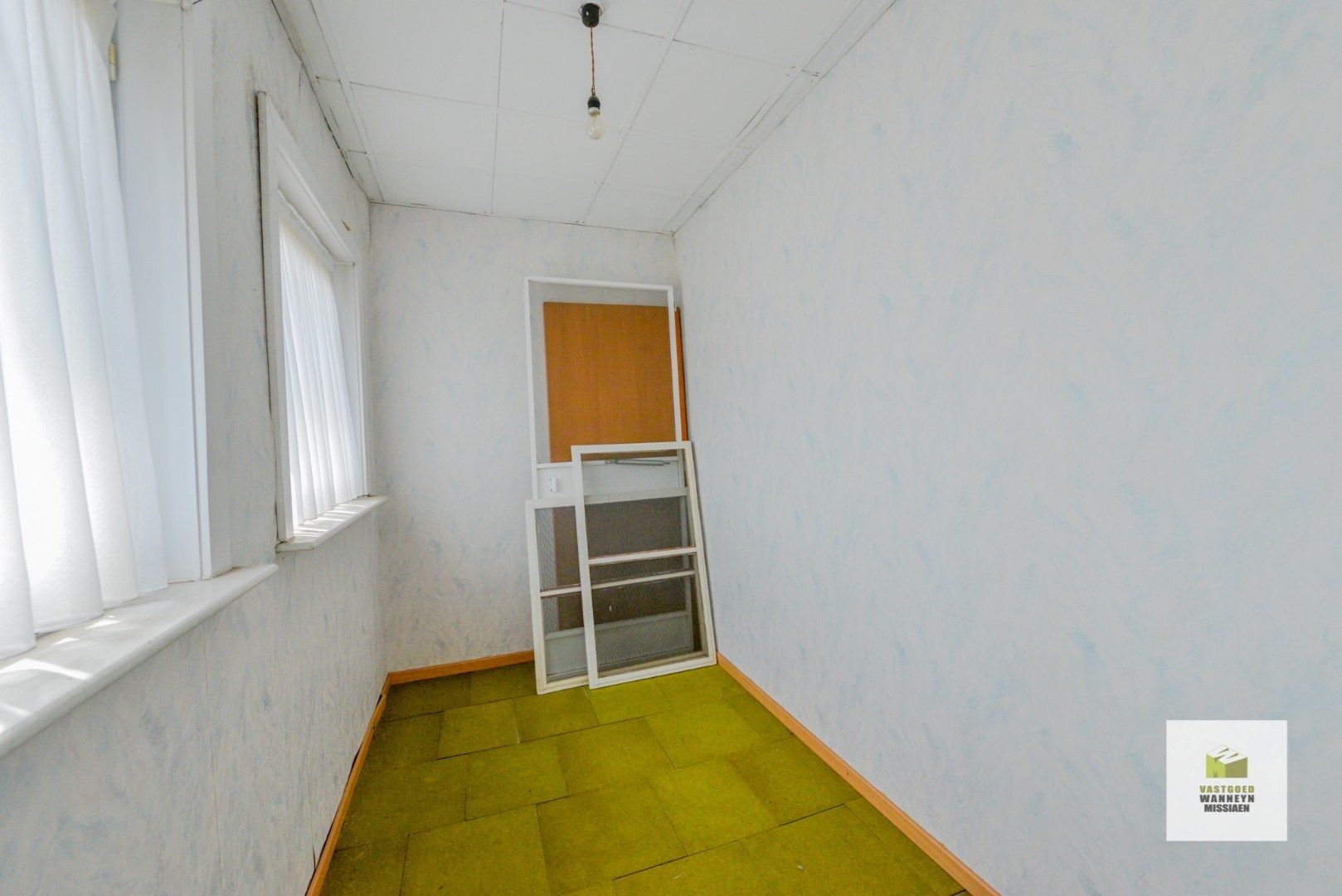Te renoveren halfopen woning op 778 m2 met 4 slaapkamers (1 gelijkvloers) foto 21